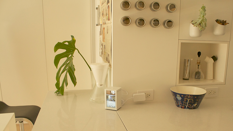 Illustration for article titled Minimalism Means Nixing Your Sentimental Clutter